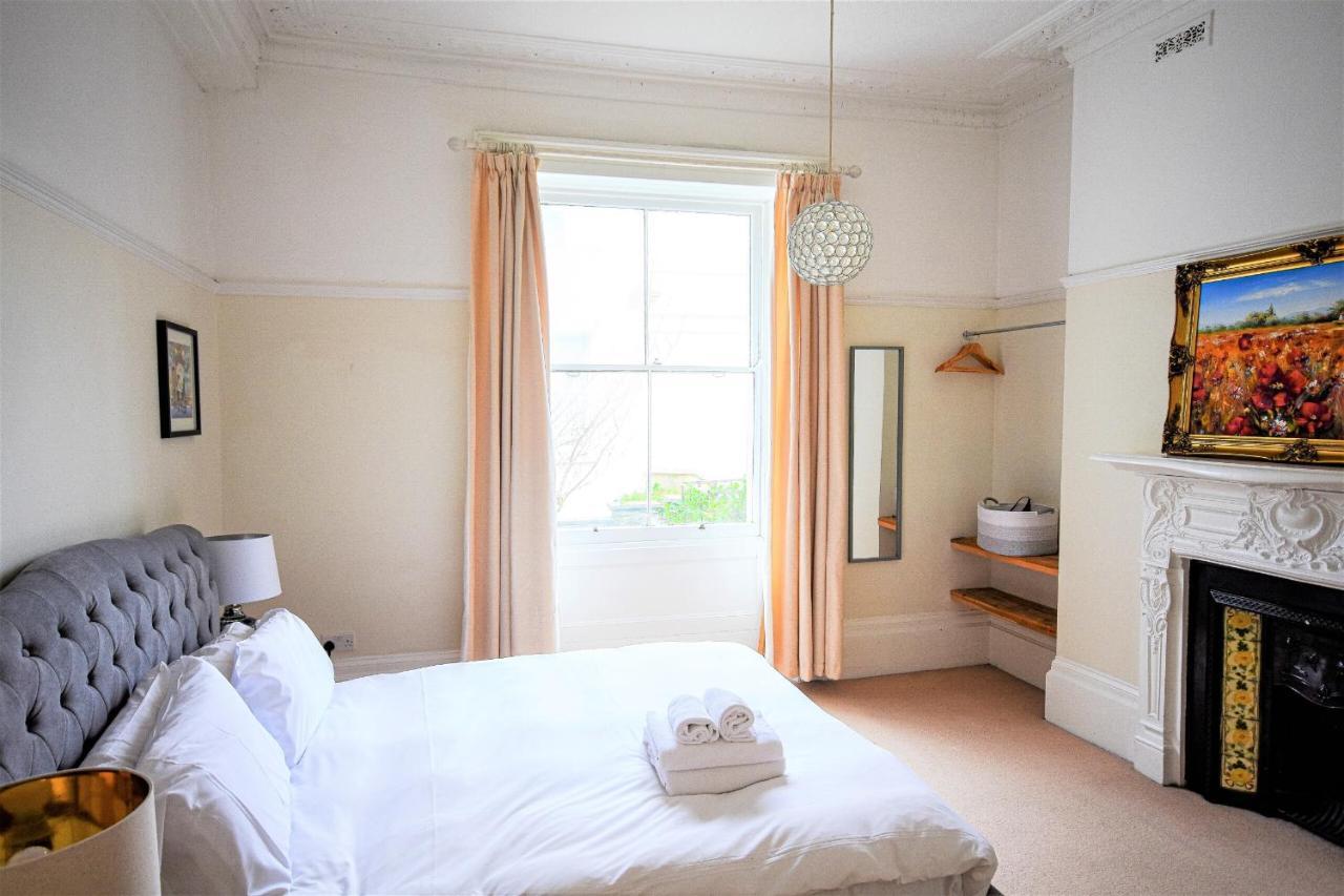 Peaceful & Pretty 2 Bedroom Flat Near Clifton Apartamento *