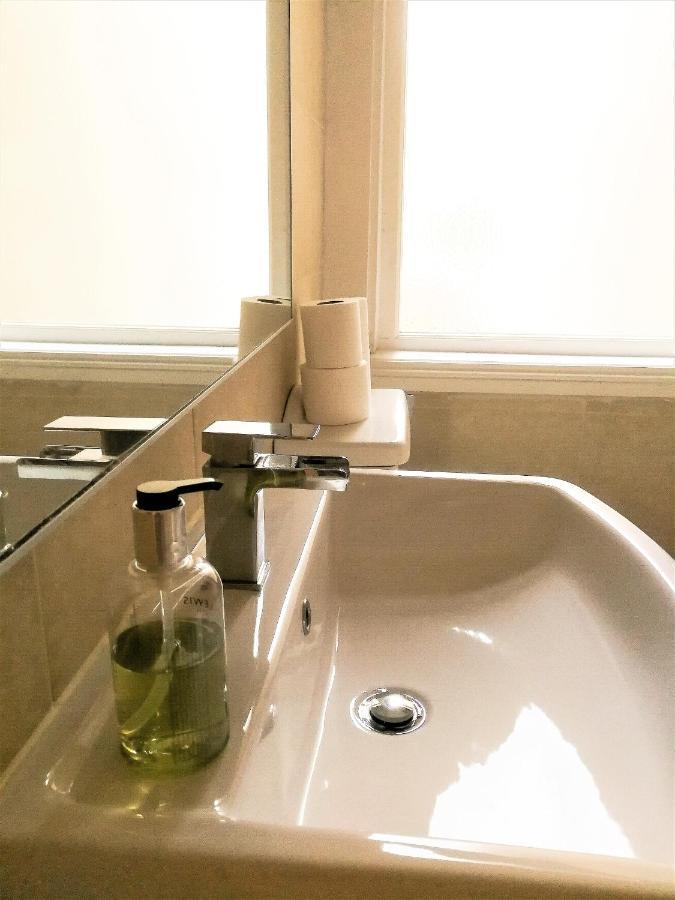Peaceful & Pretty 2 Bedroom Flat Near Clifton Apartamento